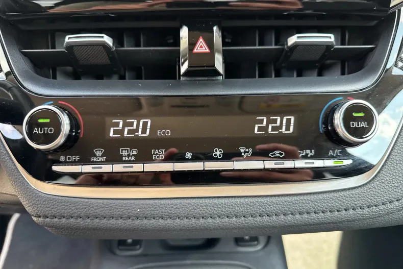 Toyota Corolla din 2022 cu 140.625 km - oferta TOY237808 - foto 22