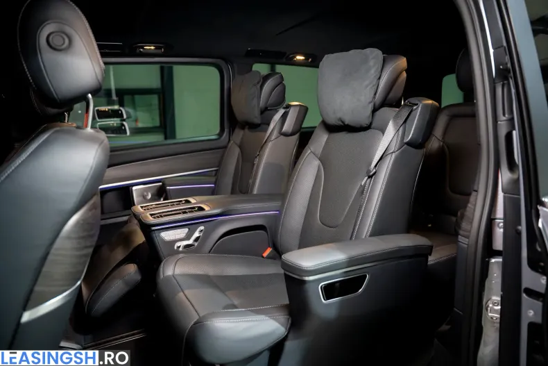 Mercedes-Benz V 300 (Clasa V) din 2024 cu 4.300 km - oferta MER237816 - foto 8