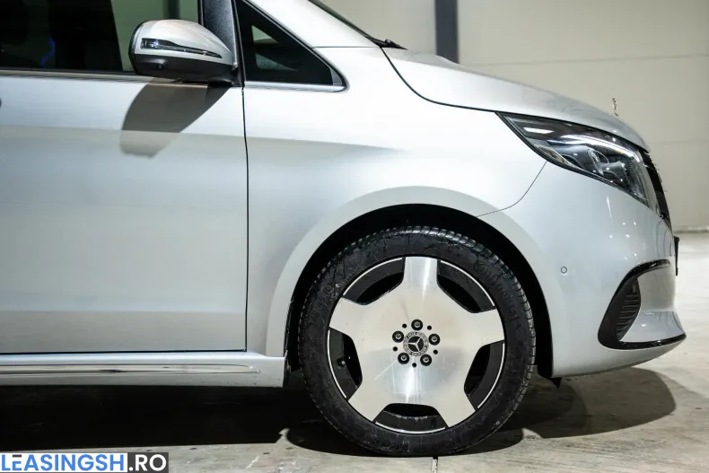 Mercedes-Benz V 300 (Clasa V) din 2024 cu 4.300 km - oferta MER237816 - foto 21