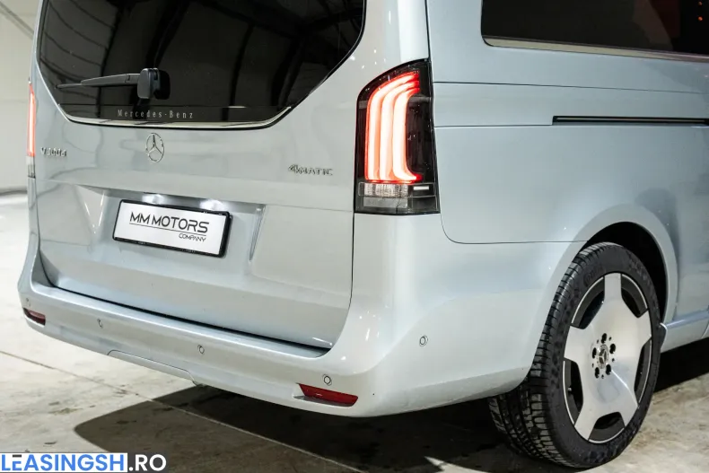 Mercedes-Benz V 300 (Clasa V) din 2024 cu 4.300 km - oferta MER237816 - foto 32
