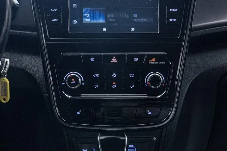 Ssangyong Tivoli din 2022 cu 67.000 km - oferta SSA237819 - foto 4
