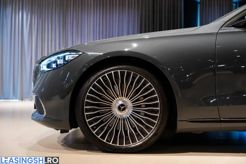 Mercedes-Benz S 580 (Clasa S) din 2024 cu 21.900 km - oferta MER237823 - foto 12