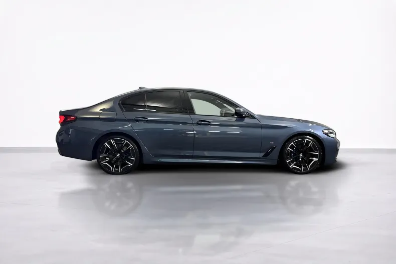BMW 530d (Seria 5) din 2022 cu 97.742 km - oferta BMW237839 - foto 6
