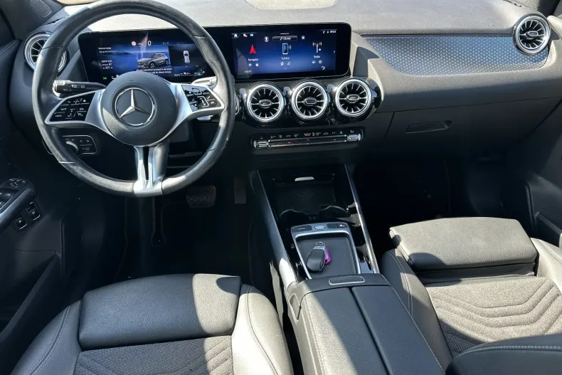 Mercedes-Benz GLA 250 (Clasa GLA) din 2024 cu 114.955 km - oferta MER237842 - foto 9