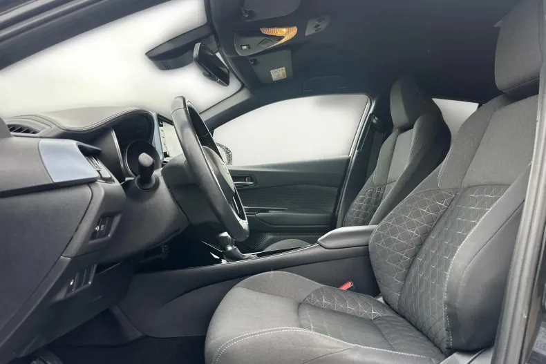 Toyota C-HR din 2021 cu 122.381 km - oferta TOY237846 - foto 22
