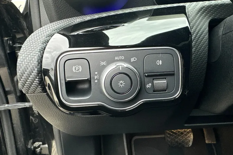 Mercedes-Benz A 250 (Clasa A) din 2022 cu 120.455 km - oferta MER237847 - foto 15