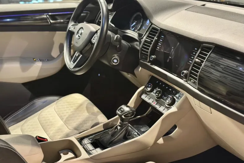 Skoda Kodiaq din 2020 cu 60.300 km - oferta SKO237854 - foto 16