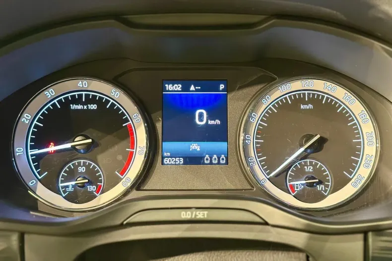 Skoda Kodiaq din 2020 cu 60.300 km - oferta SKO237854 - foto 18