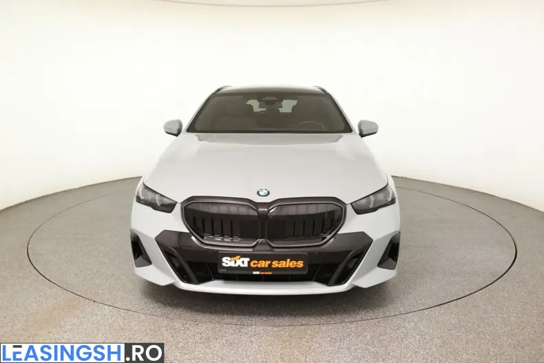 BMW 540 (Seria 5) din 2025 cu 45.297 km - oferta BMW237858 - foto 2