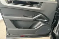 Porsche Cayenne din 2025 cu 9.900 km - oferta POR237859 - foto 9