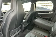 Porsche Cayenne din 2025 cu 9.900 km - oferta POR237859 - foto 18