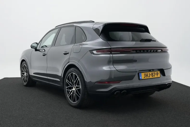 Porsche Cayenne din 2024 cu 31.000 km - oferta POR237860 - foto 3
