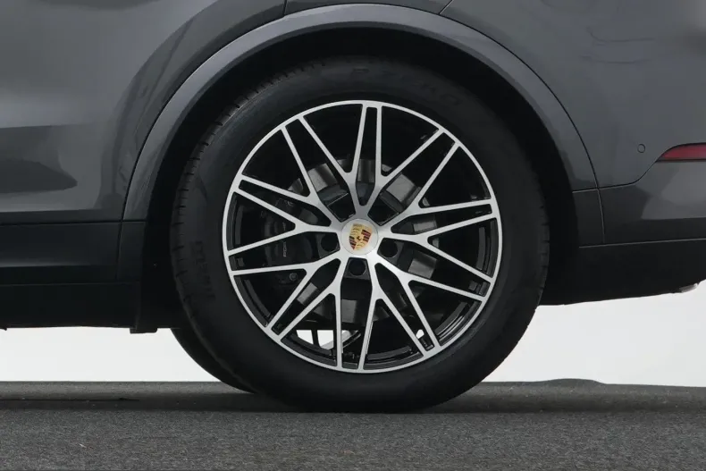 Porsche Cayenne din 2024 cu 31.000 km - oferta POR237860 - foto 8