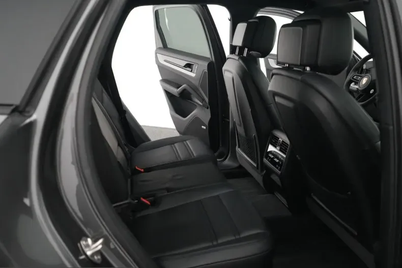 Porsche Cayenne din 2024 cu 31.000 km - oferta POR237860 - foto 16