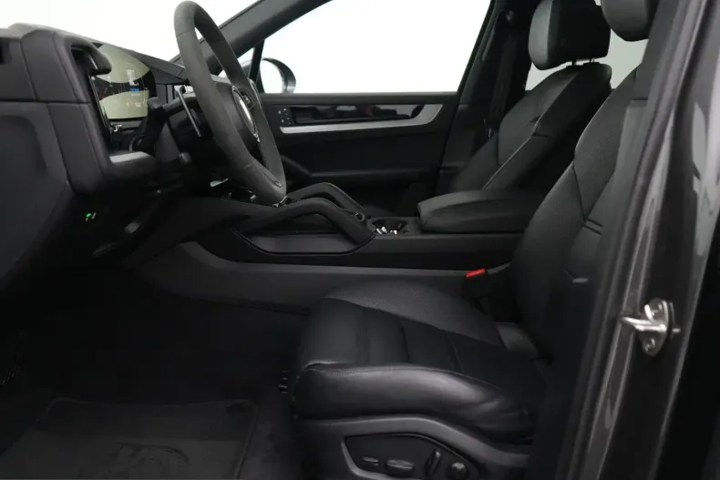 Porsche Cayenne din 2024 cu 31.000 km - oferta POR237860 - foto 18
