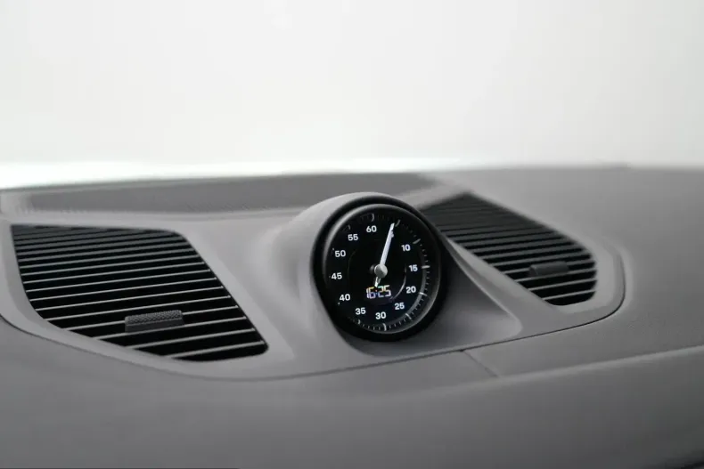 Porsche Cayenne din 2024 cu 31.000 km - oferta POR237860 - foto 30