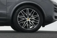 Porsche Cayenne din 2024 cu 31.000 km - oferta POR237860 - foto 46