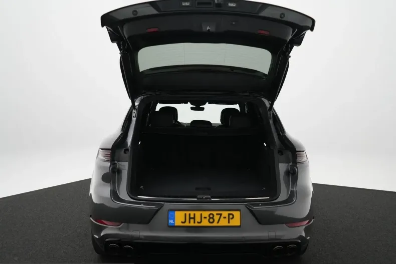Porsche Cayenne din 2024 cu 31.000 km - oferta POR237860 - foto 49
