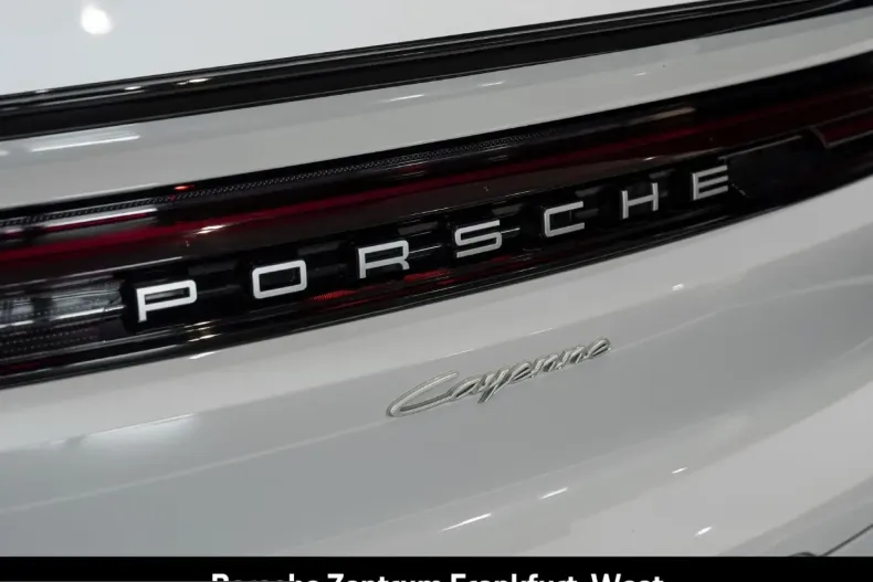 Porsche Cayenne din 2024 cu 25.300 km - oferta POR237867 - foto 9