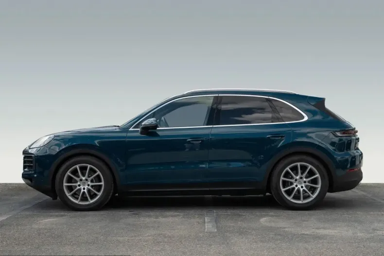 Porsche Cayenne din 2023 cu 3.300 km - oferta POR237868 - foto 2