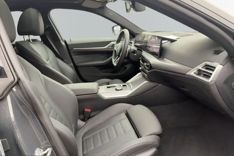 BMW 430d (Seria 4) din 2025 cu 3.053 km - oferta BMW237869 - foto 11