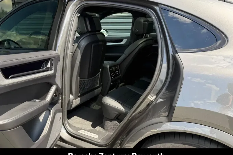 Porsche Cayenne din 2023 cu 29.500 km - oferta POR237870 - foto 14