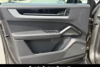 Porsche Cayenne din 2023 cu 29.500 km - oferta POR237870 - foto 22