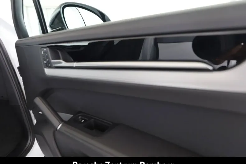 Porsche Cayenne din 2024 cu 9.900 km - oferta POR237871 - foto 18