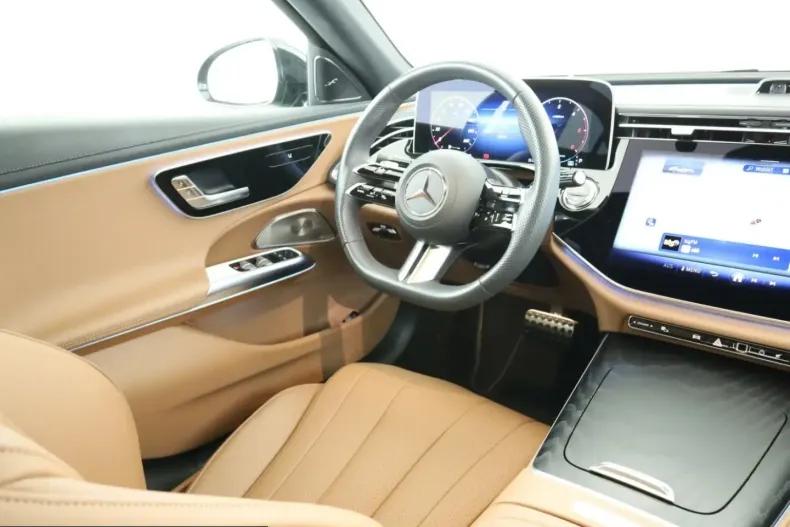 Mercedes-Benz E 220 (Clasa E) din 2025 cu 40.541 km - oferta MER237874 - foto 2