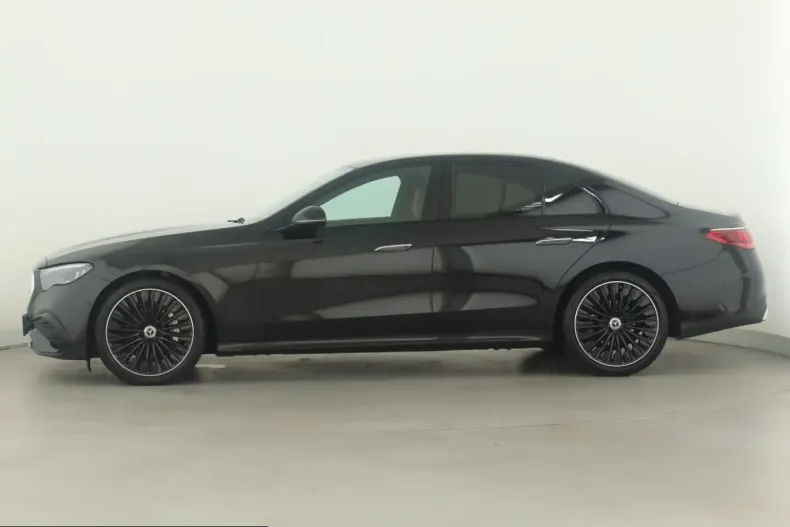Mercedes-Benz E 220 (Clasa E) din 2025 cu 40.541 km - oferta MER237874 - foto 8