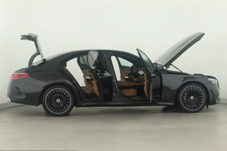 Mercedes-Benz E 220 (Clasa E) din 2025 cu 40.541 km - oferta MER237874 - foto 9