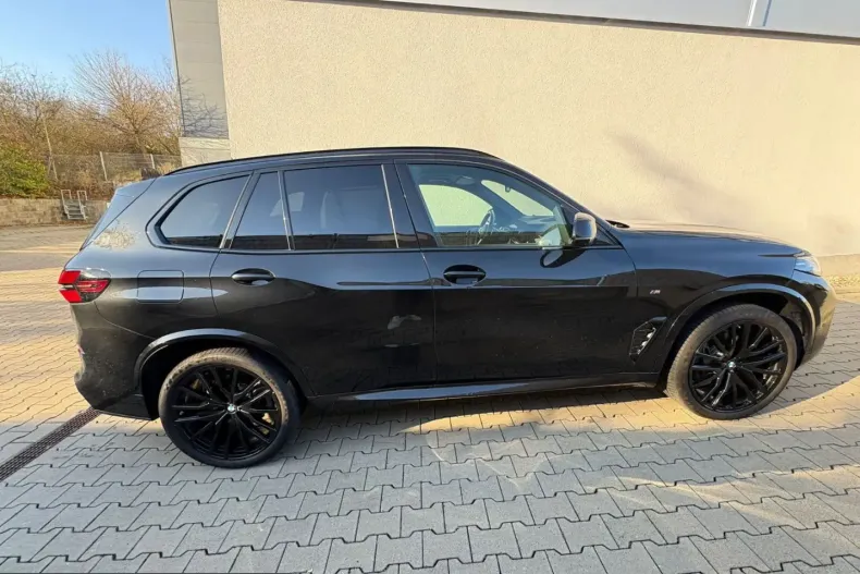 BMW X5 (Seria X) din 2025 cu 8.600 km - oferta BMW237881 - foto 3