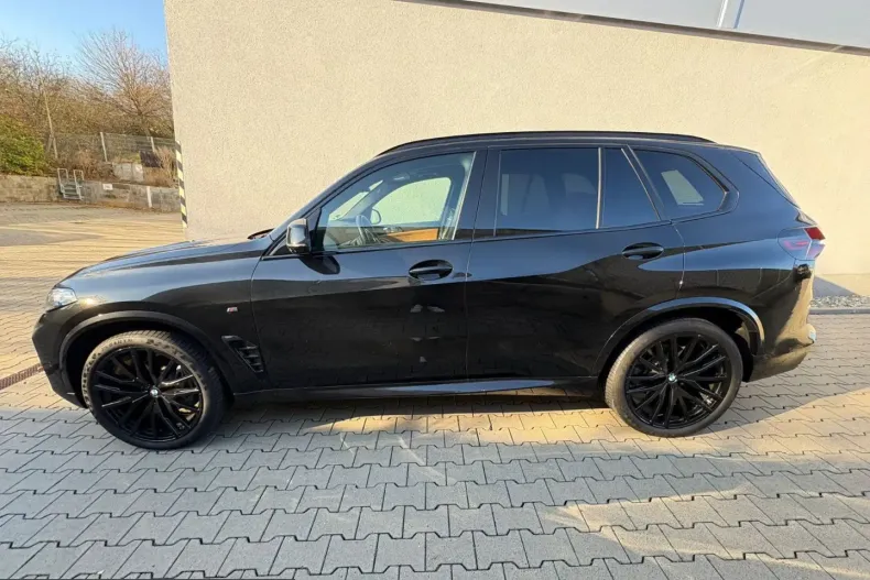 BMW X5 (Seria X) din 2025 cu 8.600 km - oferta BMW237881 - foto 10