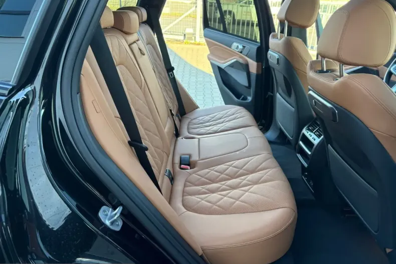 BMW X5 (Seria X) din 2025 cu 8.600 km - oferta BMW237881 - foto 12