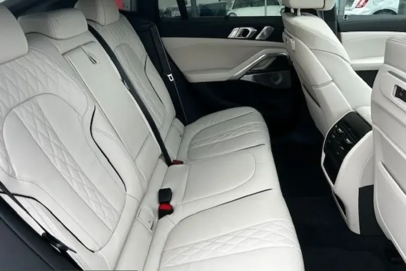 BMW X6 (Seria X) din 2025 cu 6.000 km - oferta BMW237883 - foto 14