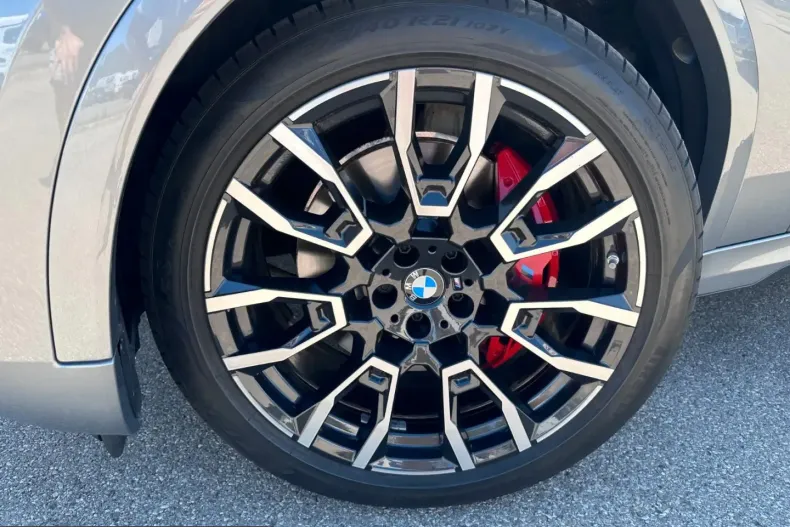 BMW X6 (Seria X) din 2025 cu 11.000 km - oferta BMW237884 - foto 5