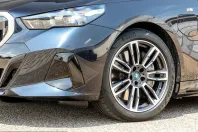 BMW 550 (Seria 5) din 2024 cu 14.932 km - oferta BMW237889 - foto 19