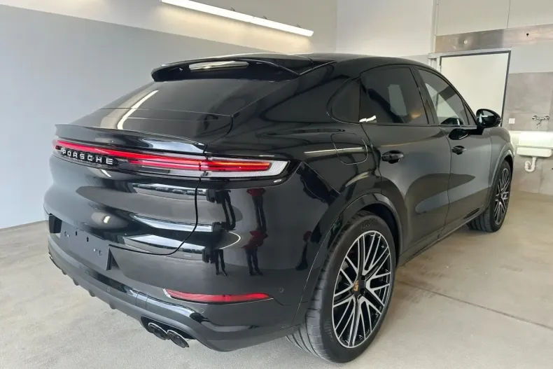 Porsche Cayenne din 2024 cu 3.000 km - oferta POR237890 - foto 4