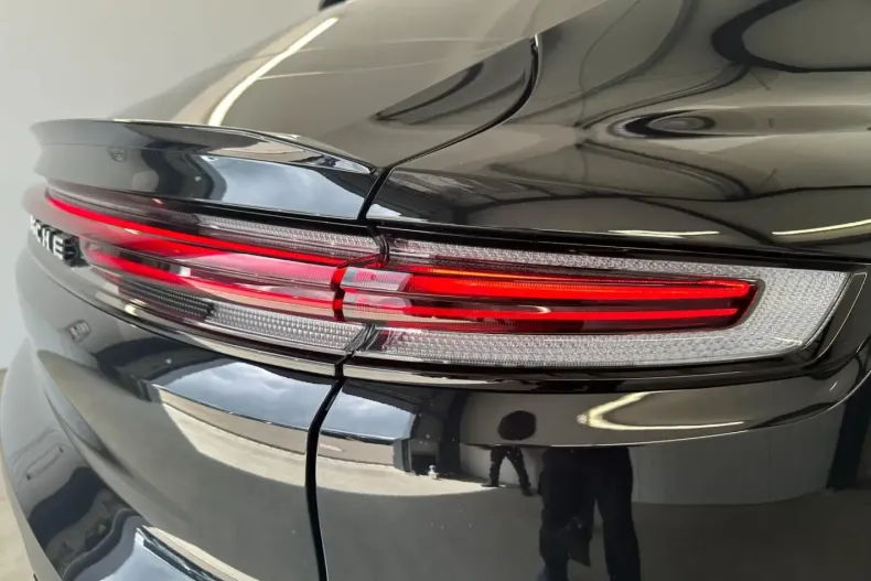 Porsche Cayenne din 2024 cu 3.000 km - oferta POR237890 - foto 7