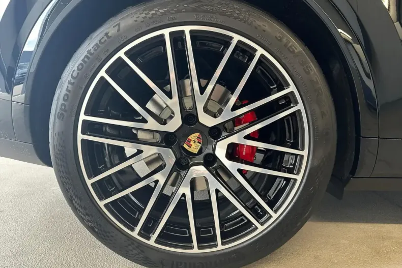 Porsche Cayenne din 2024 cu 3.000 km - oferta POR237890 - foto 8