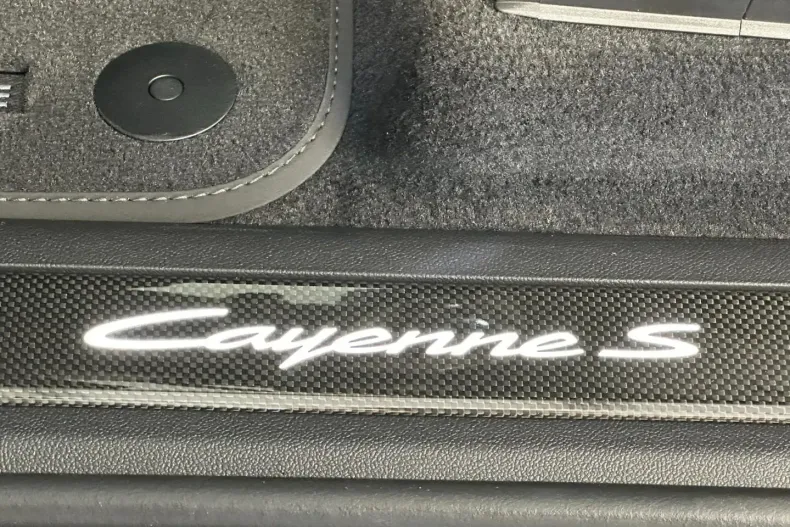 Porsche Cayenne din 2024 cu 3.000 km - oferta POR237890 - foto 24