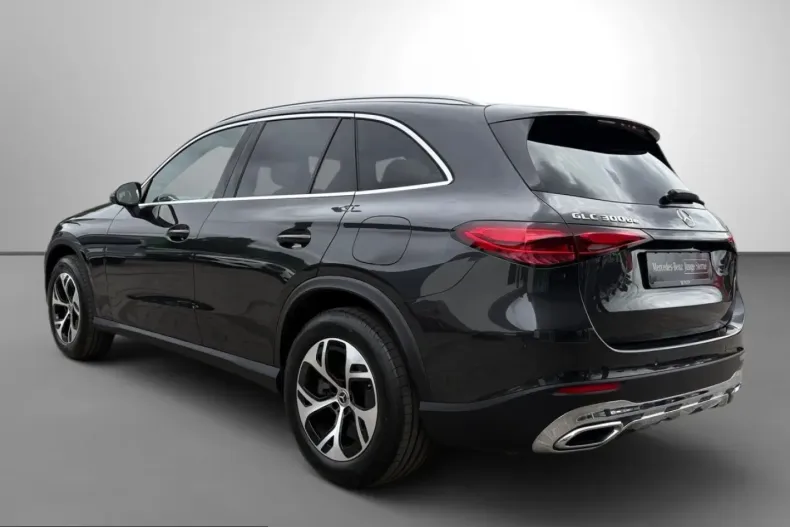 Mercedes-Benz GLC 300 (Clasa GLC) din 2025 cu 19.168 km - oferta MER237892 - foto 5