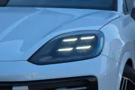 Porsche Cayenne din 2023 cu 18.212 km - oferta POR237895 - foto 10