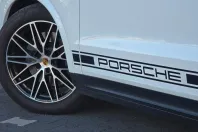 Porsche Cayenne din 2023 cu 18.212 km - oferta POR237895 - foto 17