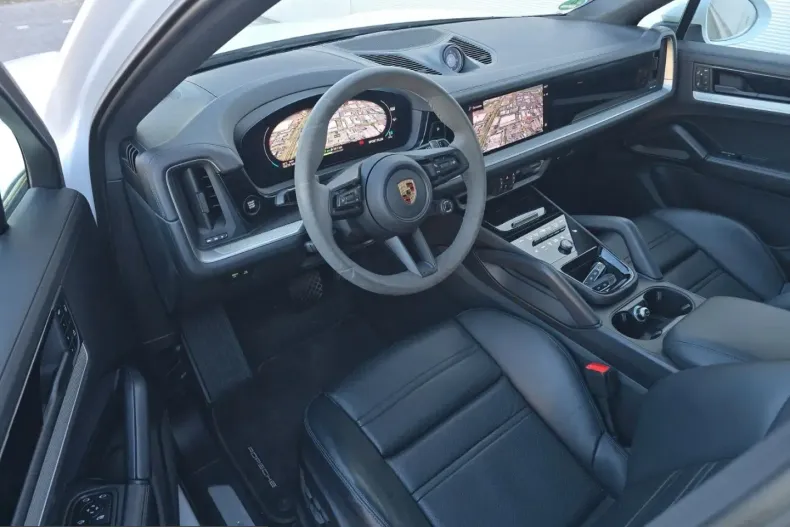 Porsche Cayenne din 2023 cu 18.212 km - oferta POR237895 - foto 27