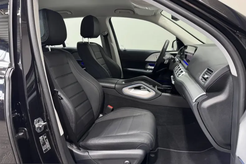 Mercedes-Benz GLE 450 (Clasa GLE) din 2025 cu 24.353 km - oferta MER237896 - foto 35