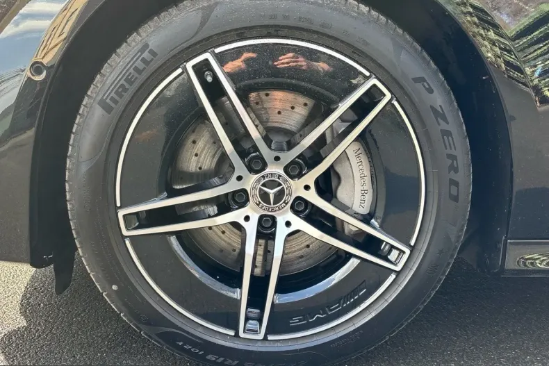 Mercedes-Benz E 220 (Clasa E) din 2024 cu 38.003 km - oferta MER237901 - foto 7