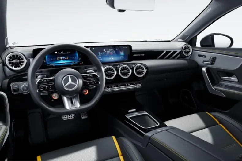 Mercedes-Benz A 45 AMG (Clasa A) din 2023 cu 15.551 km - oferta MER237903 - foto 4