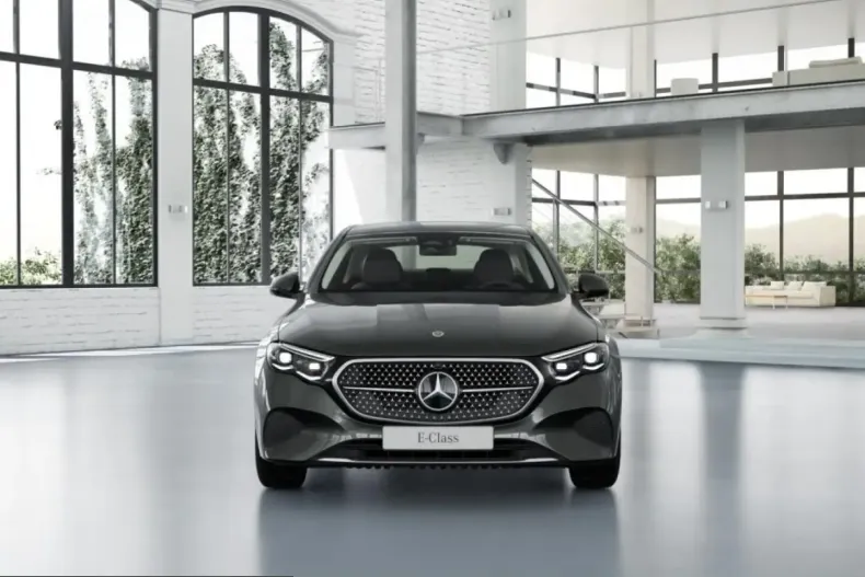 Mercedes-Benz E 200 (Clasa E) din 2025 cu 6.796 km - oferta MER237908 - foto 4