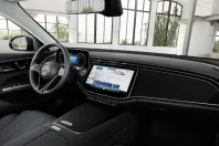 Mercedes-Benz E 200 (Clasa E) din 2025 cu 6.796 km - oferta MER237908 - foto 8